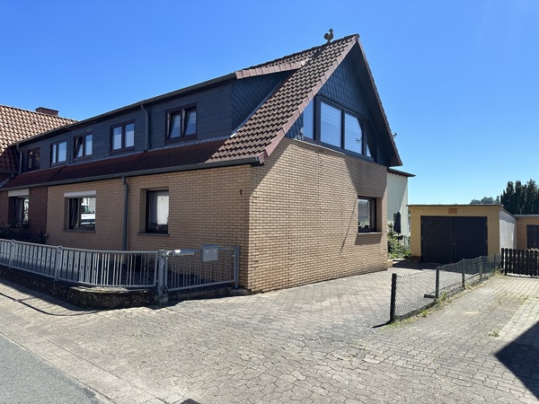 Vielseitiges Zweifamilienhaus in Hameln